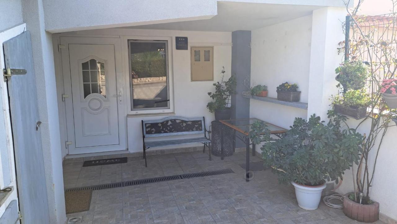 Near Beach Studio Kaštela Exteriér fotografie