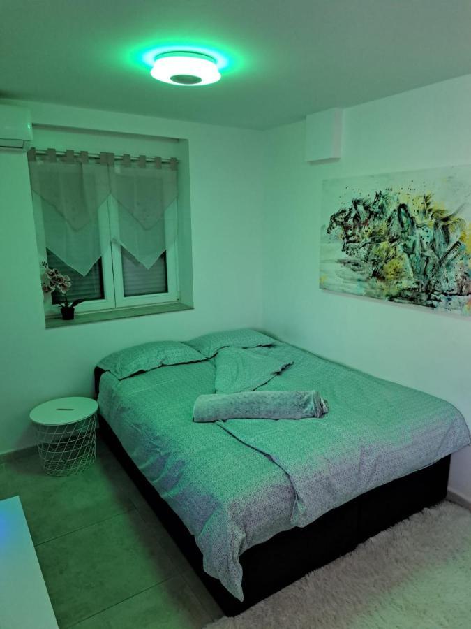 Near Beach Studio Kaštela Exteriér fotografie